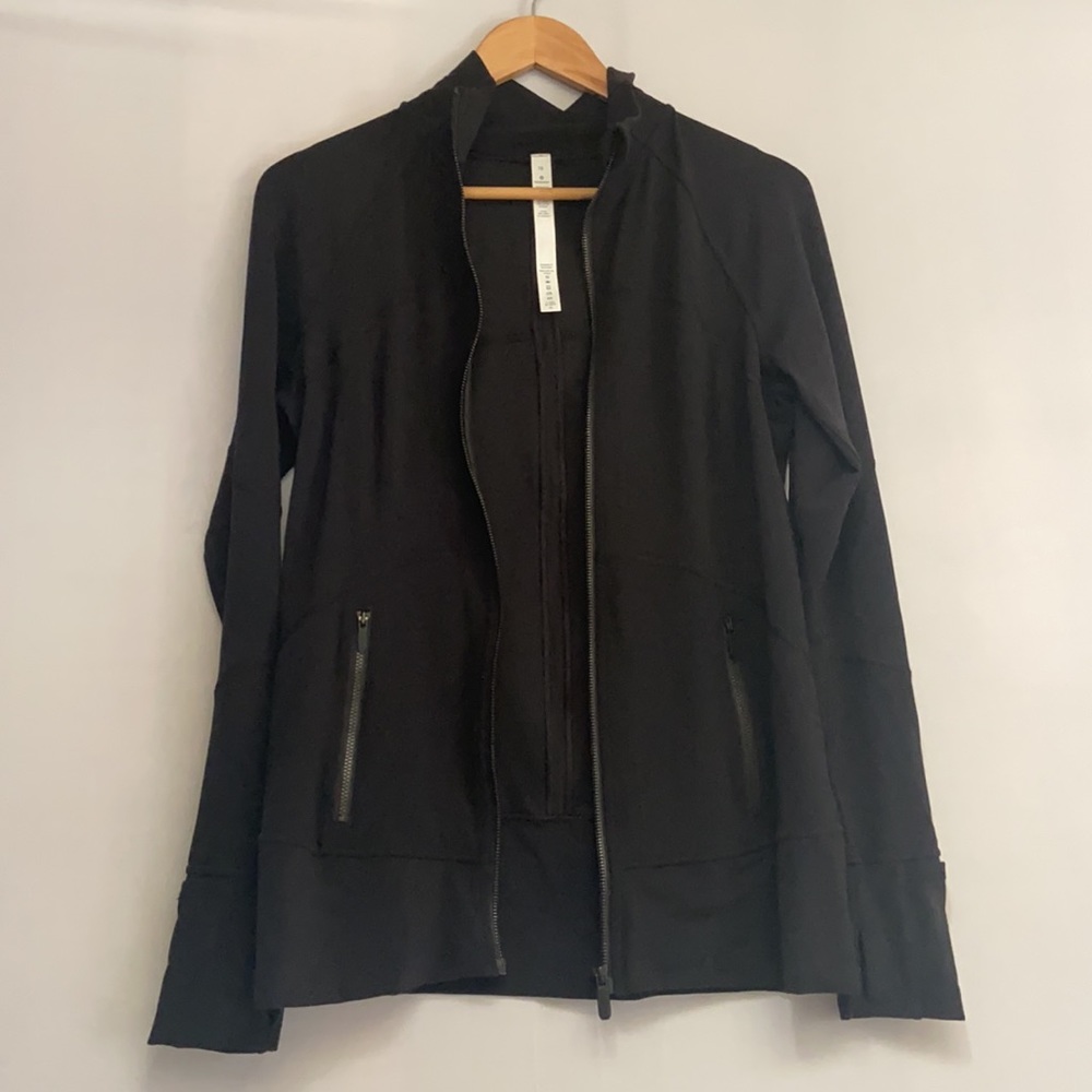 Lululemon Jacket - Picture 4 of 9